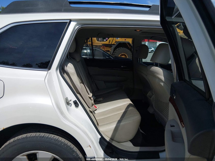 2010 Subaru Outback VIN 4S4BRCLC5A3350581 IAAI salvage auction — NORMAL WEAR, Clear (Maryland), sold $0 on 2026-09-15 (photo 8)