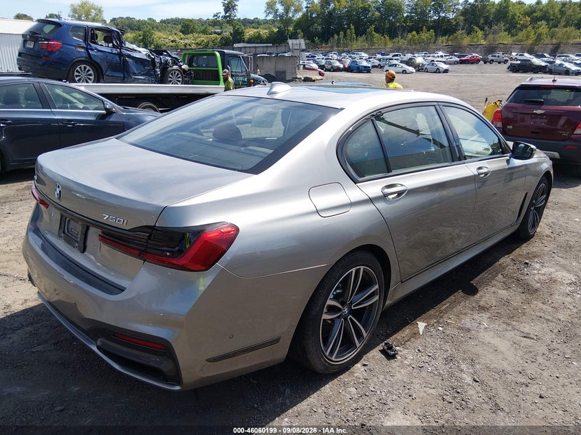 2021 BMW 7 Series VIN WBA7U2C04MCF65379 IAAI salvage auction — ENGINE DAMAGE, Salvage Title, sold $11,900 on 2026-10-03 (photo 4)
