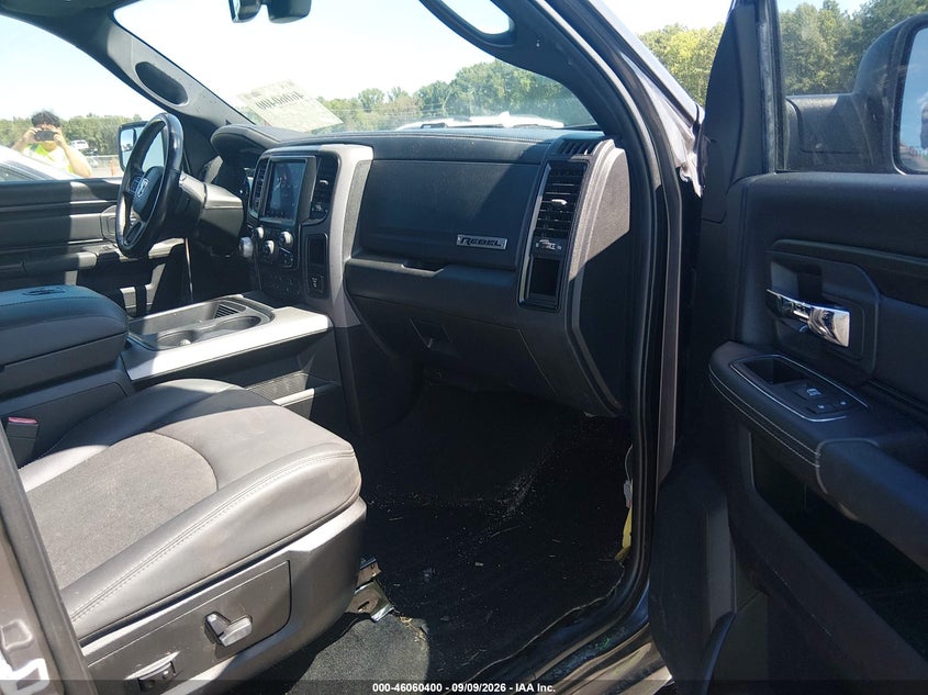 2018 Ram 1500 VIN 1C6RR7YT9JS151873 IAAI salvage auction — SIDE, Wait Title, sold $6,500 on 2026-10-09 (photo 5)
