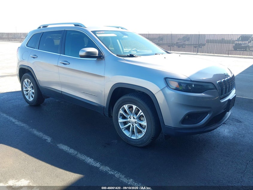 2019 Jeep Cherokee VIN 1C4PJMCB9KD449429 — IAAI salvage auction photo