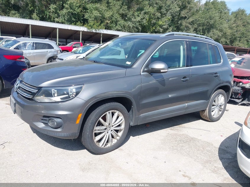 2013 Volkswagen Tiguan VIN WVGAV7AX7DW018391 IAAI salvage auction — NORMAL WEAR, Wait Title, sold $0 on 2026-09-29 (photo 2)