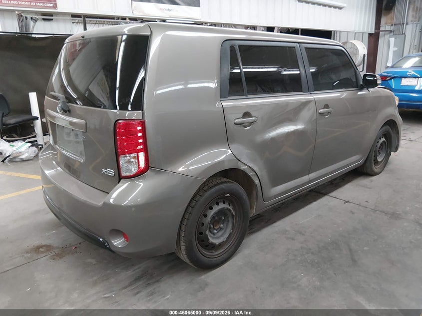 2014 Scion xB VIN JTLZE4FE1EJ066498 IAAI salvage auction — SIDE, Salvage (Arizona), sold $0 on 2026-09-23 (photo 4)
