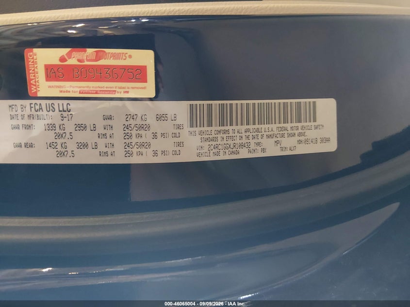 2018 Chrysler Pacifica VIN 2C4RC1GGXJR108432 IAAI salvage auction — FRONT END, Wait Title, sold $2,000 on 2026-10-12 (photo 9)