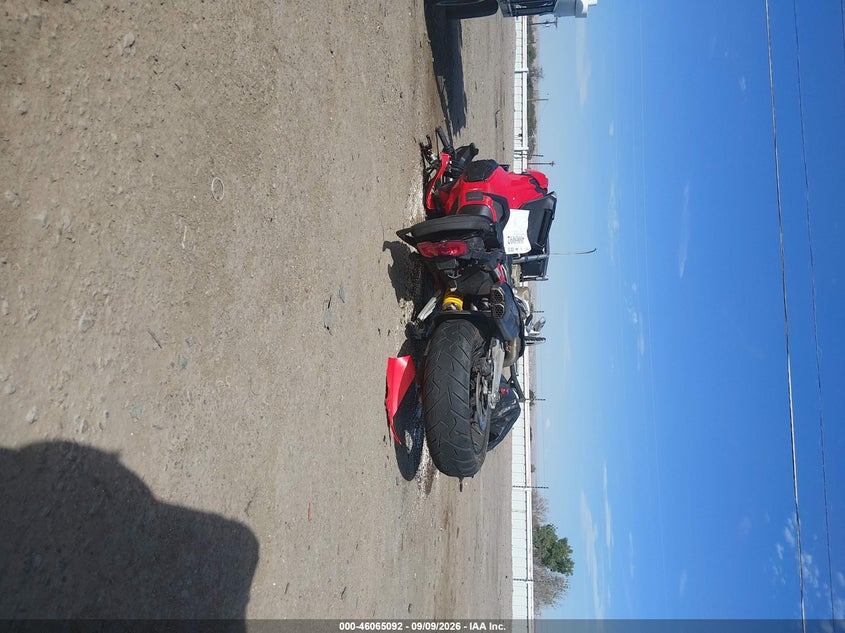 2021 Ducati Multistrada VIN ZDMAALVW7MB005730 IAAI salvage auction — FRONT END, Wait Title, sold $100 on 2026-10-21 (photo 6)