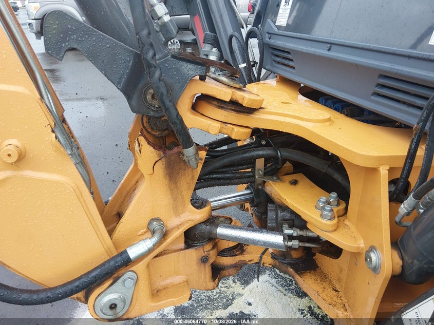 2023 Case 580sv backhoe loader VIN FNH580SVNZHH11511 IAAI salvage auction — REAR END, Bill Of Sale (Hawaii), sold $19,000 on 2026-10-27 (photo 6)