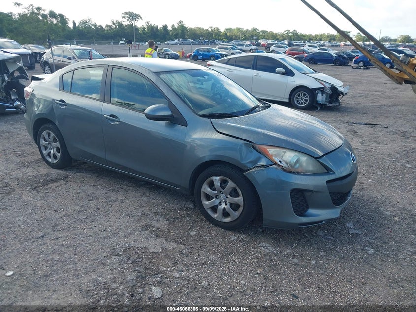 2013 Mazda 3 VIN JM1BL1U75D1715756 IAAI salvage auction — REAR END, Wait Title, sold $0 on 2026-10-05 (photo 1)