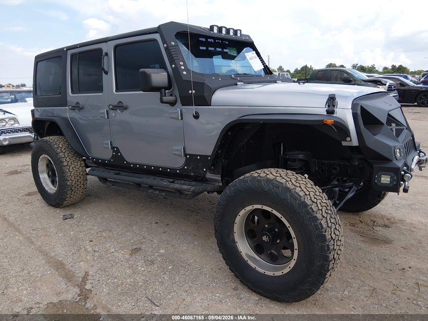 2017 Jeep Wrangler unlimited VIN 1C4BJWDGXHL593070 — IAAI salvage auction photo
