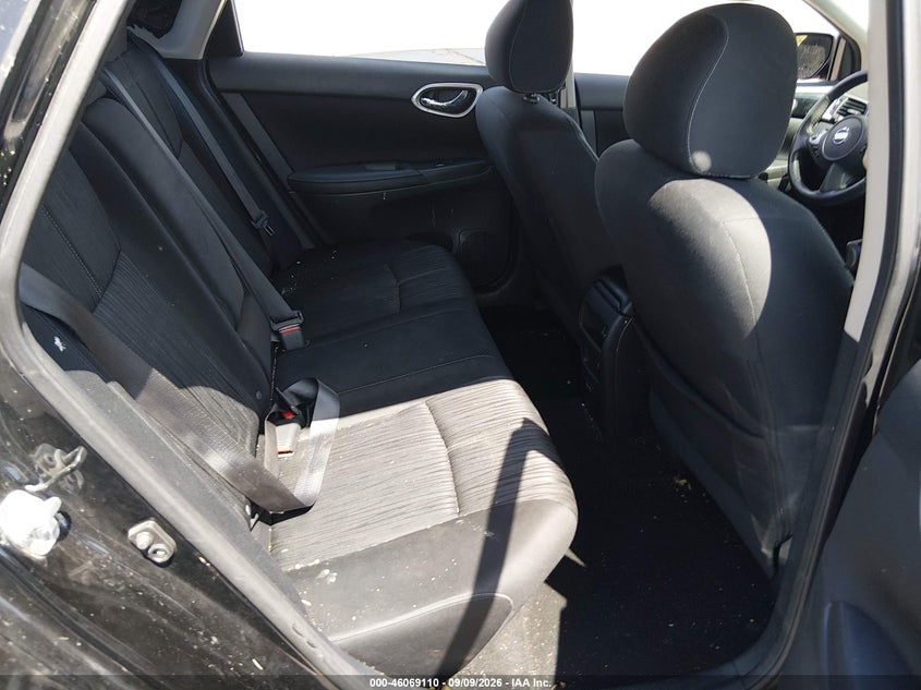 2018 Nissan Sentra VIN 3N1AB7AP6JY305516 IAAI salvage auction — NORMAL WEAR, Original (Texas), sold $0 on 2026-09-30 (photo 8)