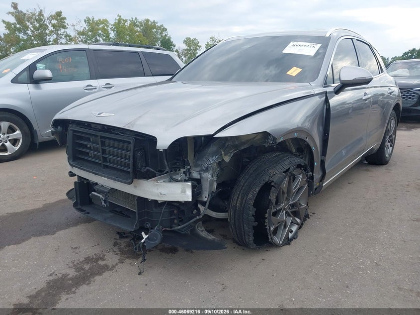 2022 Genesis Gv70 VIN KMUMADTB3NU045935 IAAI salvage auction — FRONT END, Salvage Title, sold $9,400 on 2026-10-10 (photo 6)
