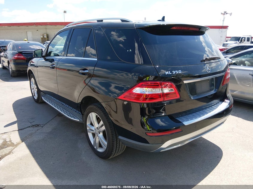 2015 Mercedes-benz M-klasse VIN 4JGDA5JB5FA599990 IAAI salvage auction — NORMAL WEAR, Original (Texas), sold $7,800 on 2026-09-21 (photo 3)