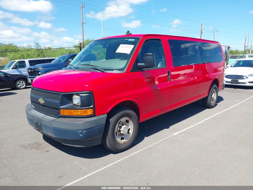 2017 Chevrolet Express 3500 VIN 1GAZGNFF5H1305357 IAAI salvage auction — NORMAL WEAR, Sf97 (Hawaii), sold $11,050 on 2026-10-06 (photo 2)