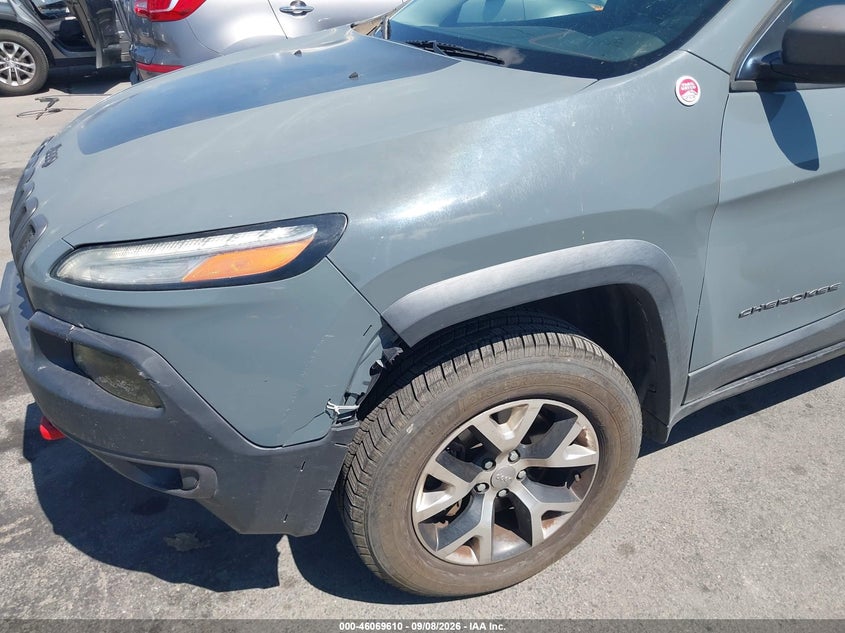 2014 Jeep Cherokee VIN 1C4PJMBS4EW278776 IAAI salvage auction — NORMAL WEAR, Salvage Title, sold $1,525 on 2026-09-13 (photo 6)