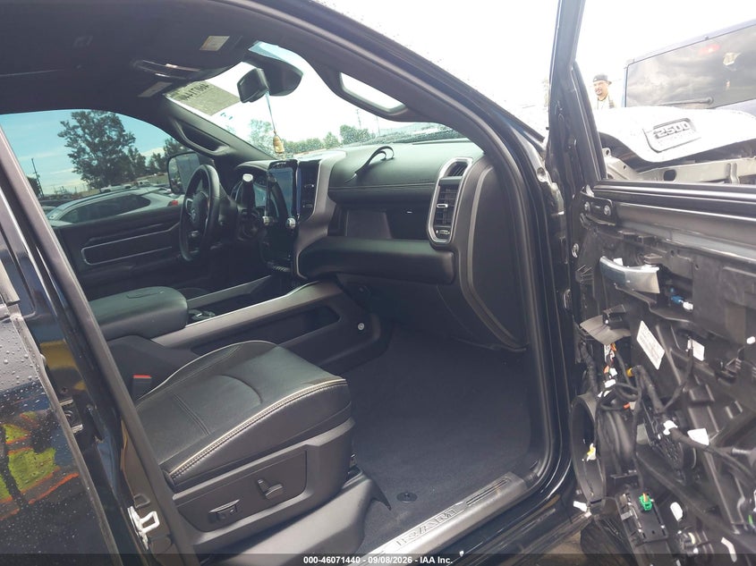 2022 Ram 2500 VIN 3C6UR5FL2NG371399 IAAI salvage auction — RIGHT FRONT, Salvage Title, sold $15,200 on 2026-10-16 (photo 5)