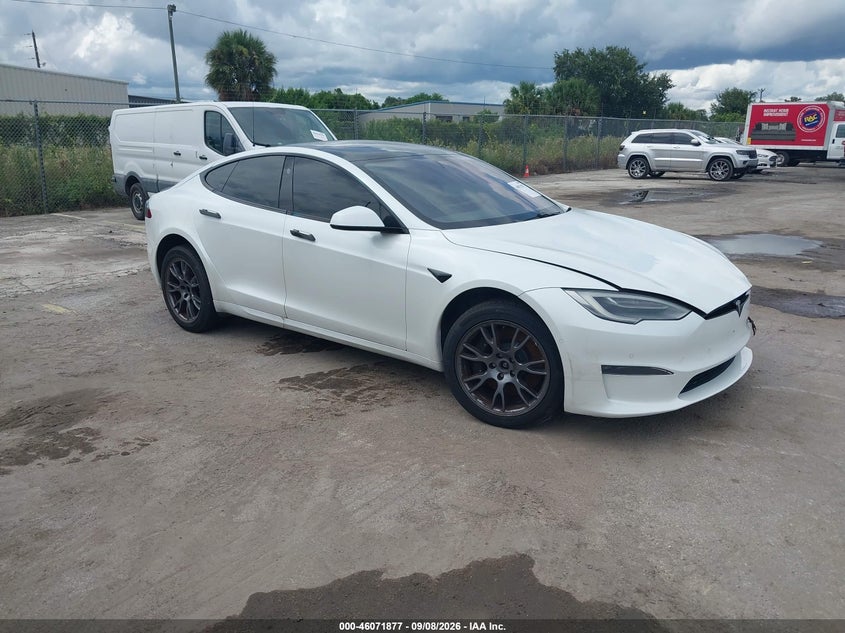 2021 Tesla Model s VIN 5YJSA1E51MF428201 — IAAI salvage auction photo