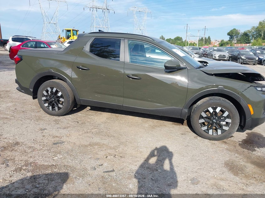 2025 Hyundai Santa Cruz VIN 5NTJBDDE6SH130058 — IAAI salvage auction photo