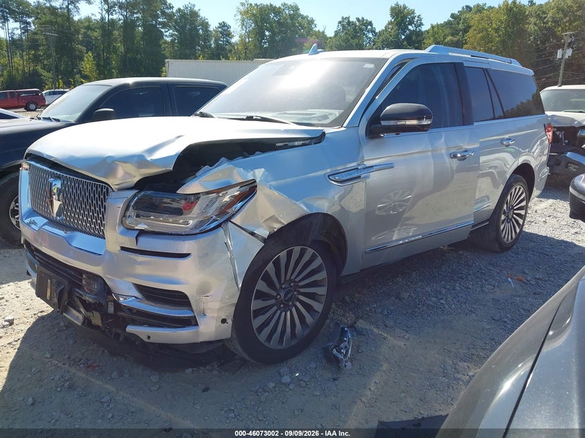 2019 Lincoln Navigator VIN 5LMJJ2LT0KEL25636 IAAI salvage auction — FRONT END, Wait Title, sold $9,500 on 2026-10-09 (photo 2)