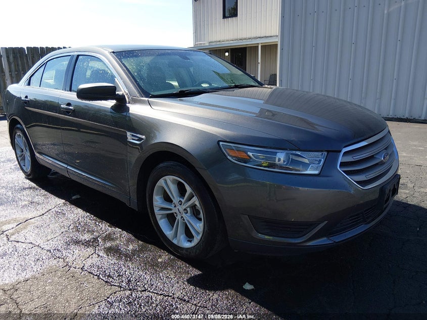 2017 Ford Taurus VIN 1FAHP2D85HG115583 — IAAI salvage auction photo