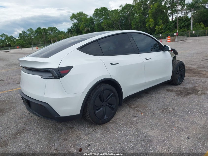 2026 Tesla Model y VIN 7SAYGDED2TA477066 IAAI salvage auction — FRONT END, Wait Title, sold $21,100 on 2026-10-10 (photo 4)