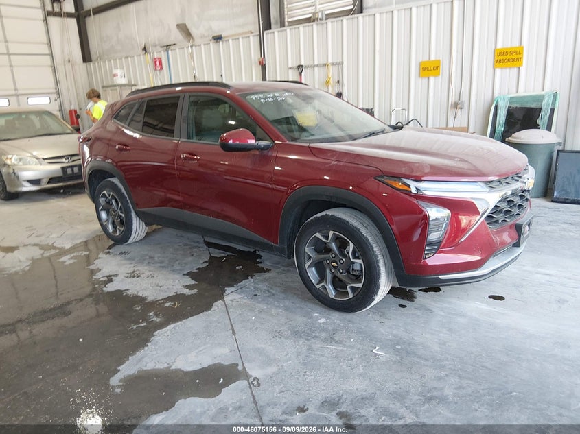 2025 Chevrolet Trax VIN KL77LHEP4SC121087 — IAAI salvage auction photo