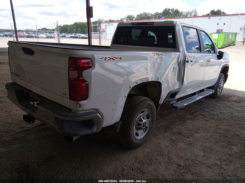 2026 Chevrolet VIN 1GC1KNEY7TF258740 IAAI salvage auction — SIDE, Enterprise Vehicles Clear Only (Arkansas), sold $37,350 on 2026-09-16 (photo 4)