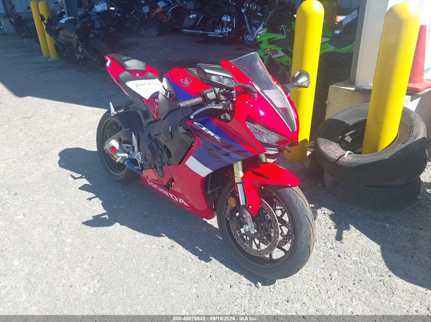 2024 Honda Cbr VIN JH2SC7714RK700152 — IAAI salvage auction photo