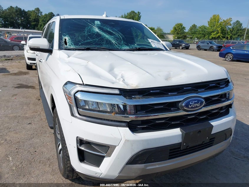 2024 Ford Expedition VIN 1FMJK2A85REA19945 IAAI salvage auction — FRONT END, Enterprise Vehicles Clear Only (Connecticut), sold $32,000 on 2026-09-11 (photo 6)