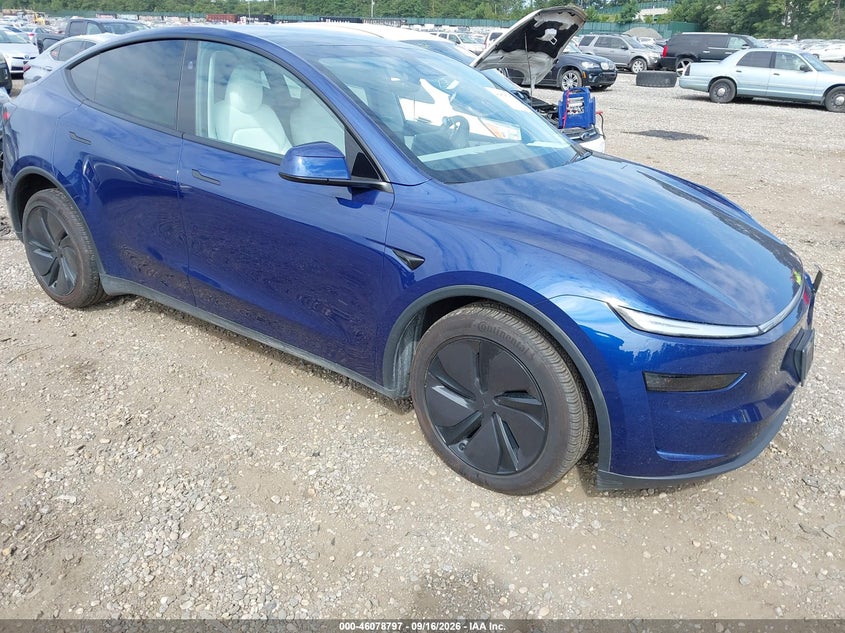 2026 Tesla Model y VIN 7SAYGDEE2TF367288 — IAAI salvage auction photo