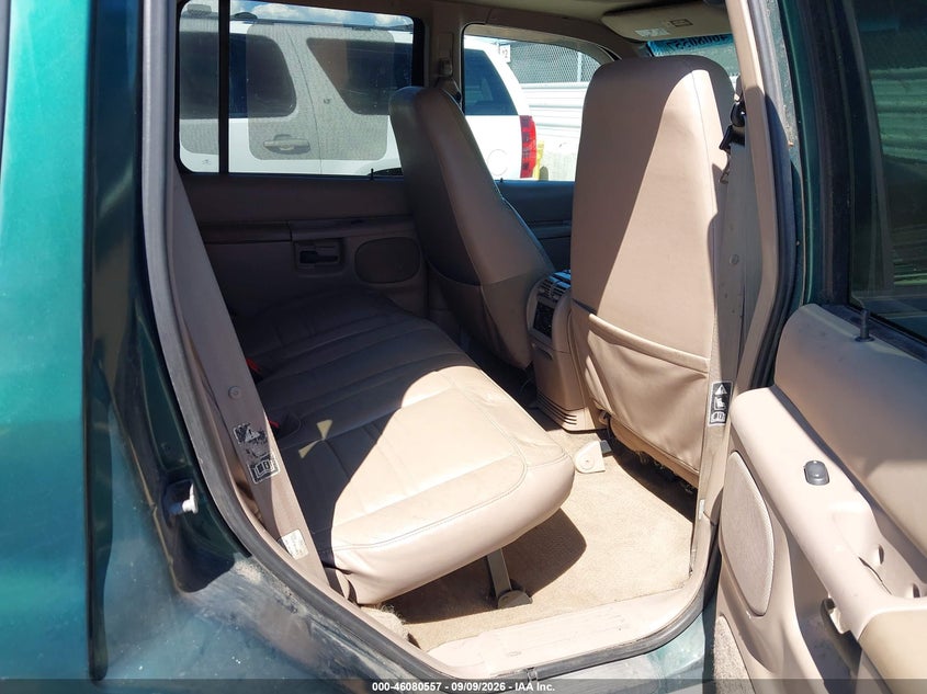 2000 Mercury Mountaineer VIN 4M2ZU76E1YUJ11405 IAAI salvage auction — NORMAL WEAR, Clear - Dealer Only (California), sold $375 on 2026-09-16 (photo 8)