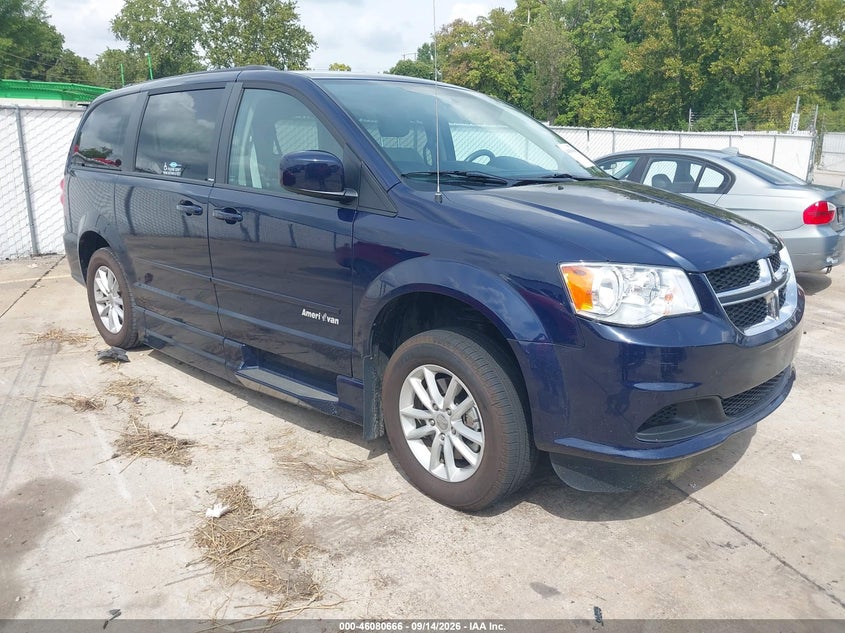 2013 Dodge Caravan VIN 2C4RDGCG8DR599061 IAAI salvage auction — NORMAL WEAR, Wait Title, sold $18,600 on 2026-09-22 (photo 1)