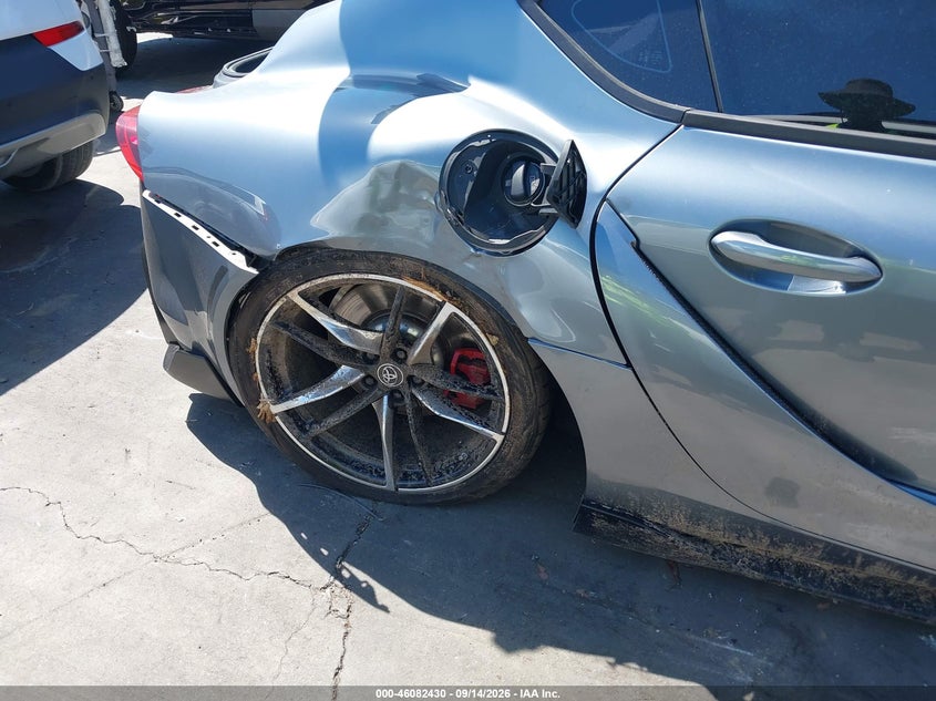 2021 Toyota Supra VIN WZ1DB0C00MW042776 IAAI salvage auction — REAR END, Wait Title, sold $11,600 on 2026-10-21 (photo 6)