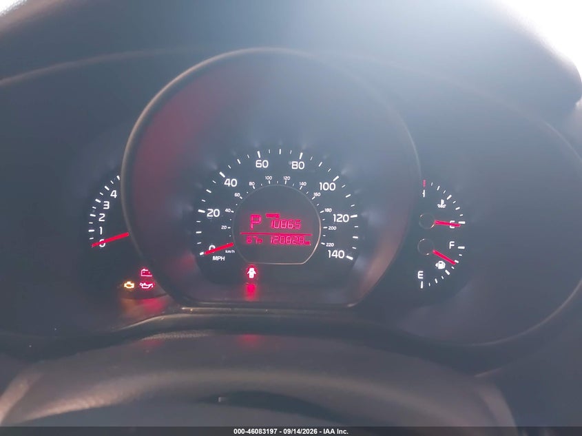 2016 Kia Soul VIN KNDJN2A25G7392072 IAAI salvage auction — NORMAL WEAR, Salvage Title, sold $1,150 on 2026-10-06 (photo 7)