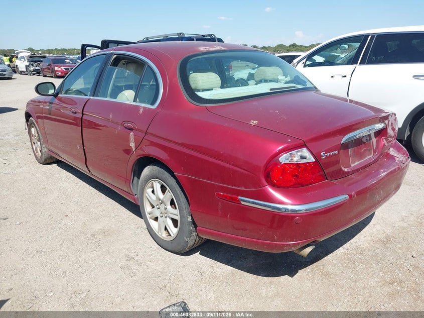 2004 Jaguar S-Type VIN SAJEA01T84FM95435 IAAI salvage auction — NORMAL WEAR, Original (Texas), sold $275 on 2026-10-06 (photo 3)