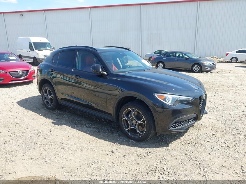 2021 Alfa romeo Stelvio VIN ZASPAJAN8M7D11966 IAAI salvage auction — NORMAL WEAR, Repossession Paperwork (Georgia), sold $7,100 on 2026-10-01 (photo 1)
