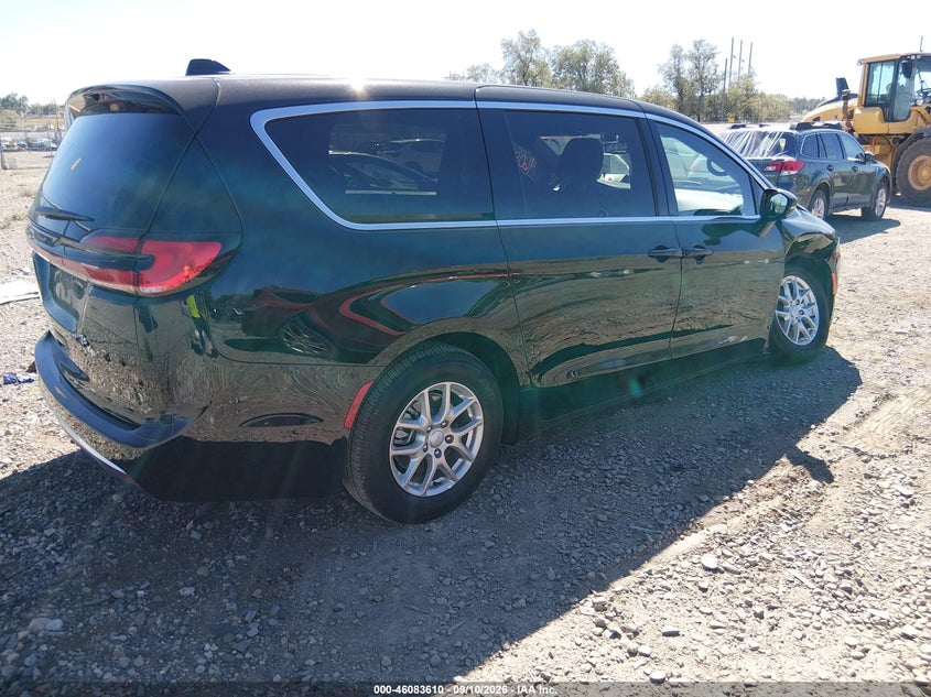 2027 Chrysler Pacifica VIN 2C4RC1BG9VR563804 IAAI salvage auction — RIGHT FRONT, Enterprise Vehicles Clear Only (Washington), sold $21,300 on 2026-10-01 (photo 4)