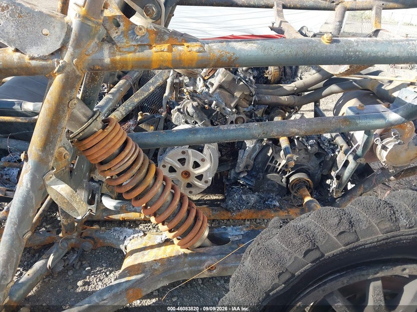 2019 Arctic cat VIN 4UF19MPV4KT302761 IAAI salvage auction — TOTAL BURN, Wait Title, sold $25 on 2026-10-13 (photo 9)