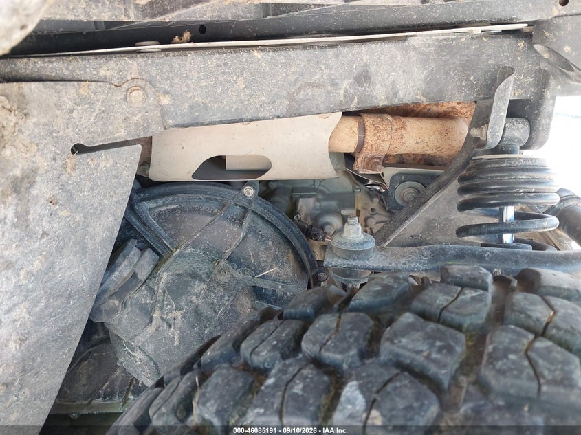 2016 Can-am/ brp VIN 3JBUKAP48GK002398 IAAI salvage auction — LEFT & RIGHT, Wait Title, sold $950 on 2026-10-28 (photo 9)