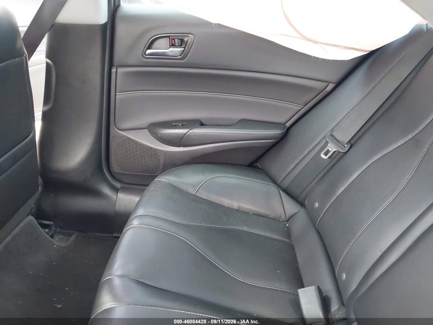 2021 Acura Ilx VIN 19UDE2F77MA003854 IAAI salvage auction — SIDE, Wait Title, sold $4,400 on 2026-10-01 (photo 8)