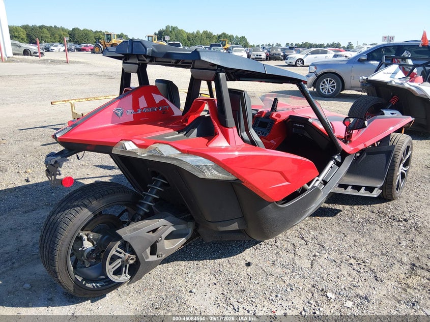 2015 Polaris Slingshot VIN 57XAAPFA5F5103959 IAAI salvage auction — FRONT END, Salvage (North Carolina), sold $50 on 2026-10-08 (photo 4)
