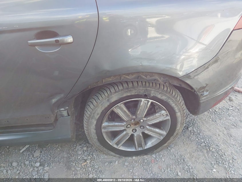 2017 Volvo Xc60 VIN YV440MDU8H2085835 IAAI salvage auction — SIDE, Wait Title, sold $3,600 on 2026-10-04 (photo 6)