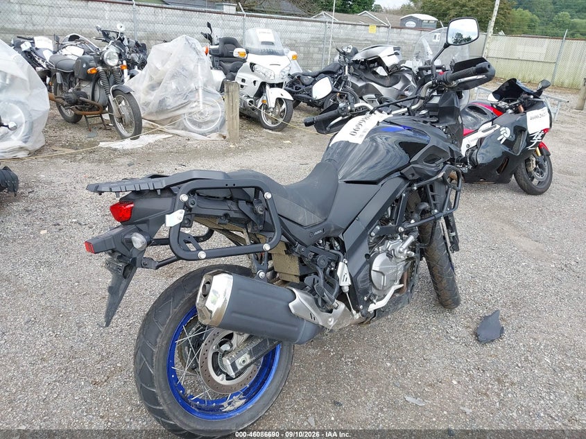 2023 Suzuki VIN JS1C733B0P7100960 IAAI salvage auction — FRONT END, Wait Title, sold $0 on 2026-10-14 (photo 4)