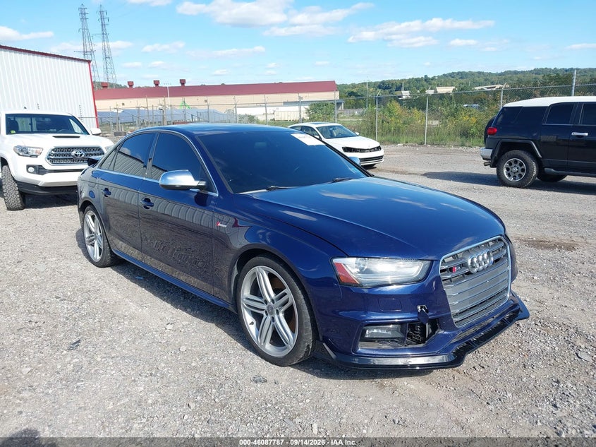 2014 Audi S4 VIN WAUDGAFL7EA153249 IAAI salvage auction — REAR END, Salvage (Pennsylvania), sold $1,425 on 2026-10-06 (photo 1)