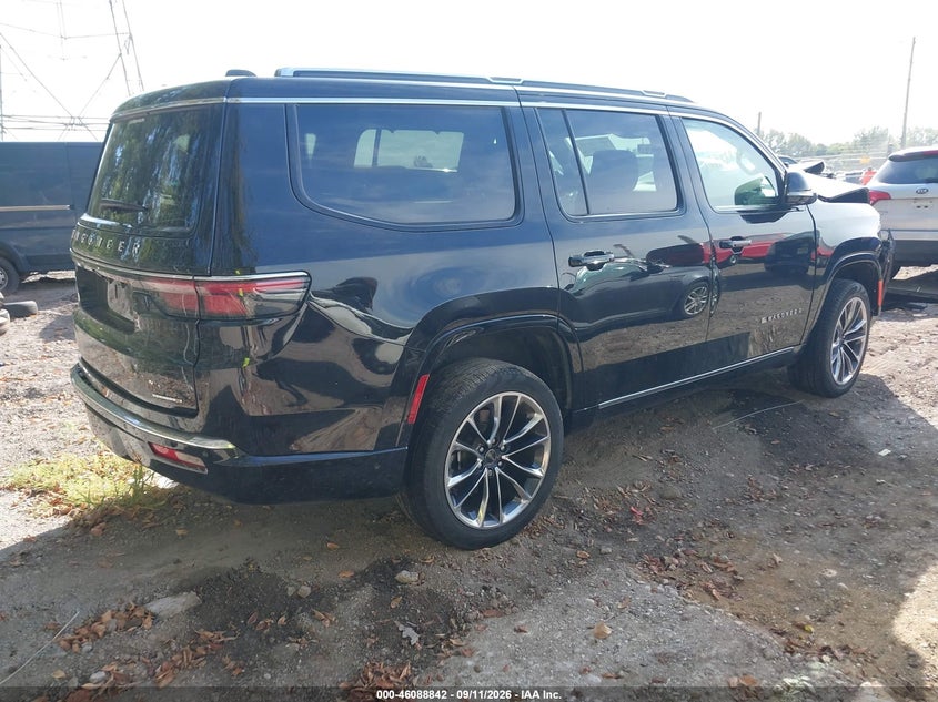 2023 Jeep Wagoneer VIN 1C4SJVDP4PS532084 IAAI salvage auction — FRONT & REAR, Wait Title, sold $12,750 on 2026-10-12 (photo 4)