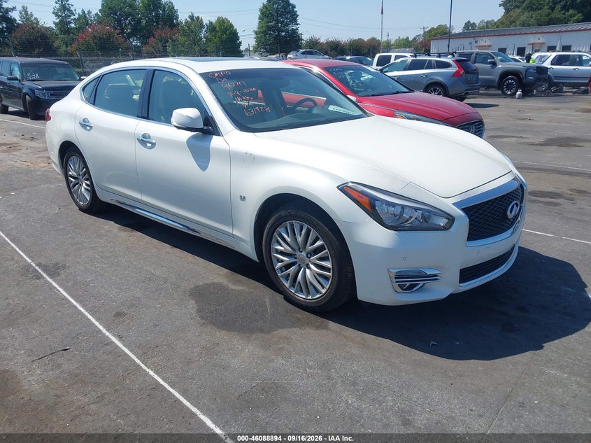 2016 Infiniti Q70 VIN JN1BY1PP2GM631428 IAAI salvage auction — LEFT SIDE, Salvage (North Carolina), sold $1,400 on 2026-10-06 (photo 1)