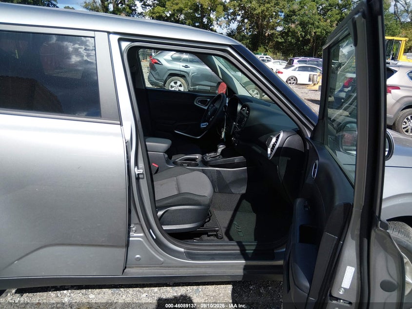 2024 Kia Soul VIN KNDJ23AU0R7915663 IAAI salvage auction — FRONT END, Wait Title, sold $8,200 on 2026-09-22 (photo 5)