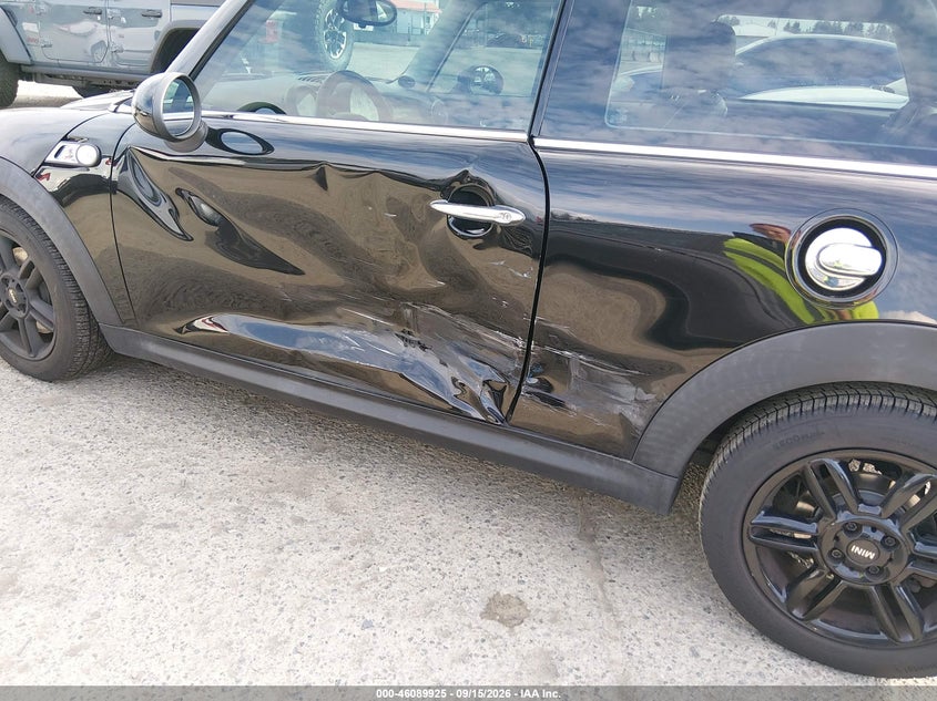 2013 Mini Hard top VIN WMWSV3C50DT478715 IAAI salvage auction — LEFT SIDE, Bill Of Sale (Washington), sold $775 on 2026-09-20 (photo 6)