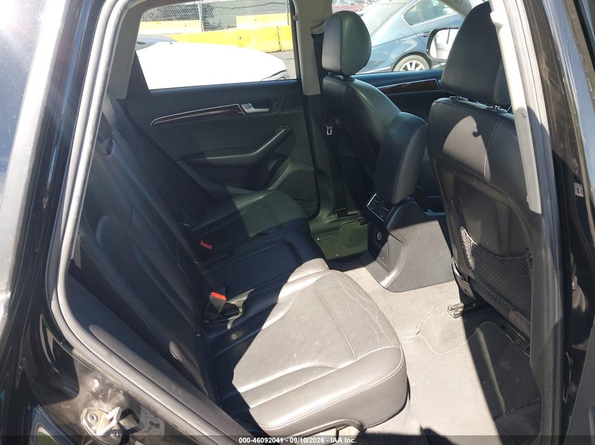 2012 Audi Q5 VIN WA1CFAFP8CA042155 IAAI salvage auction — NORMAL WEAR, Clear - Dealer Only (California), sold $700 on 2026-10-03 (photo 8)