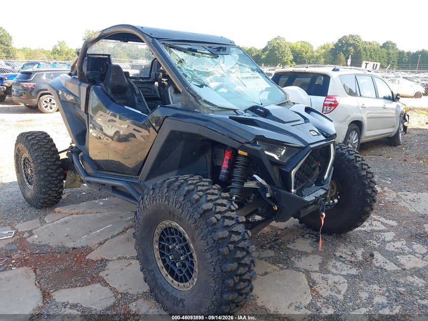 2025 Polaris Rzr VIN 3NSRPD2KXSG073270 IAAI salvage auction — ROLLOVER, Salvage Title, sold $21,100 on 2026-09-23 (photo 1)