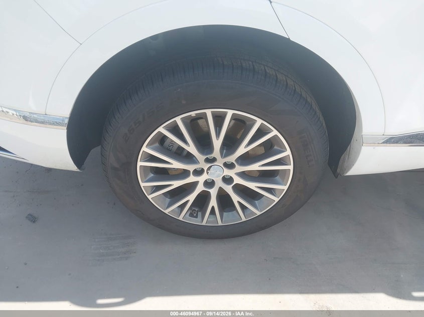 2026 Genesis Gv80 VIN KMUHFESB8TU348815 IAAI salvage auction — ENGINE DAMAGE, Enterprise Vehicles Clear Only (Texas), sold $31,000 on 2026-09-15 (photo 6)