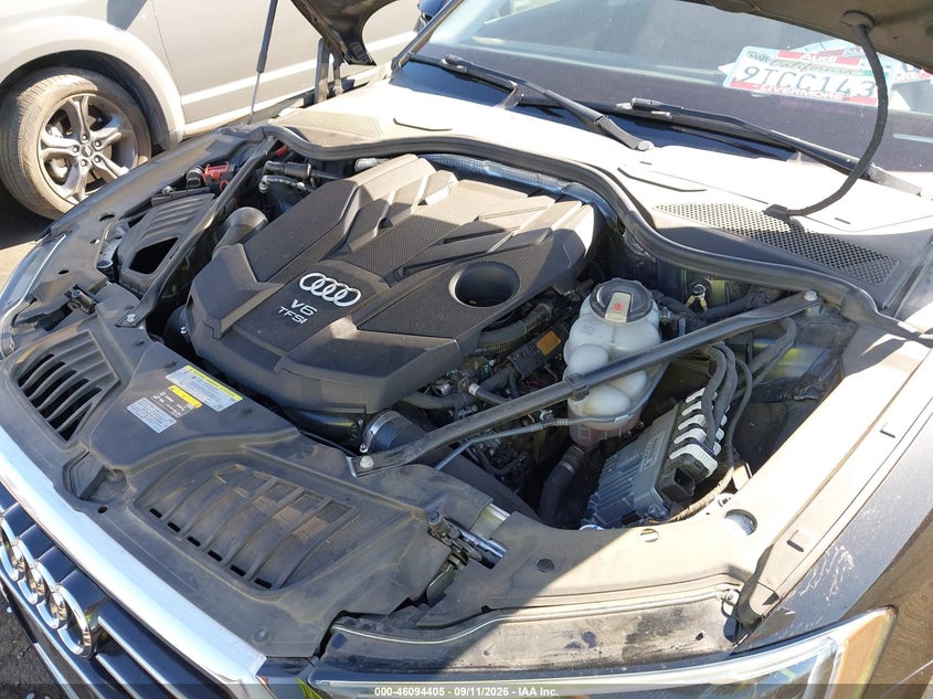 2019 Audi A8 VIN WAU8DAF86KN011887 IAAI salvage auction — MECHANICAL, Wait Title, sold $9,000 on 2026-09-25 (photo 6)