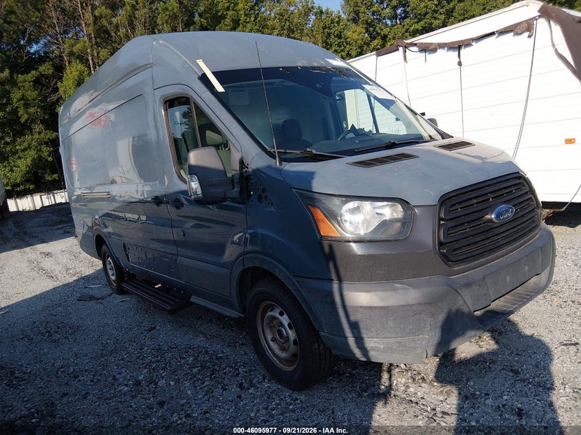 2019 Ford Transit-250 VIN 1FTYR3XM6KKB29032 — IAAI salvage auction photo